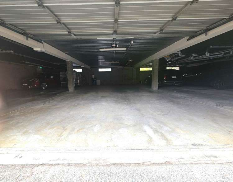 2L Alpers Avenue Epsom_25