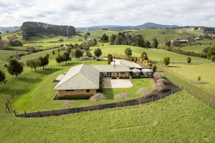 41 Downs Road Hunua_36