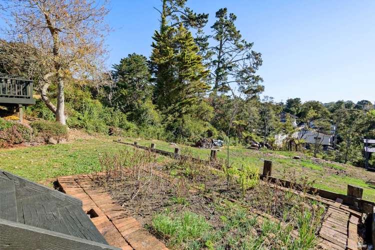 211 Titirangi Road Titirangi_15