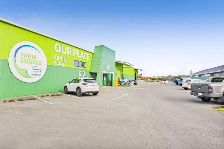 215 Glover Road Hawera_15