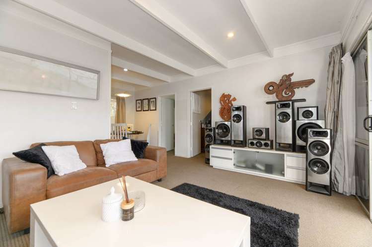 2/24 Newington Road_5