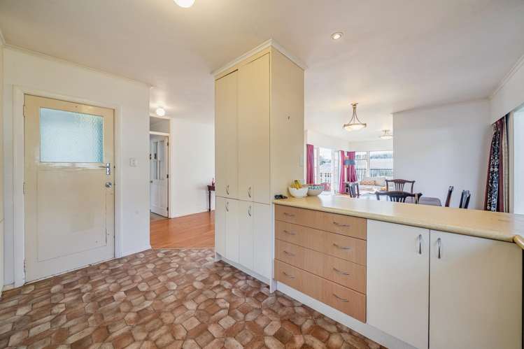 15 Winchester Avenue Pinehaven_9