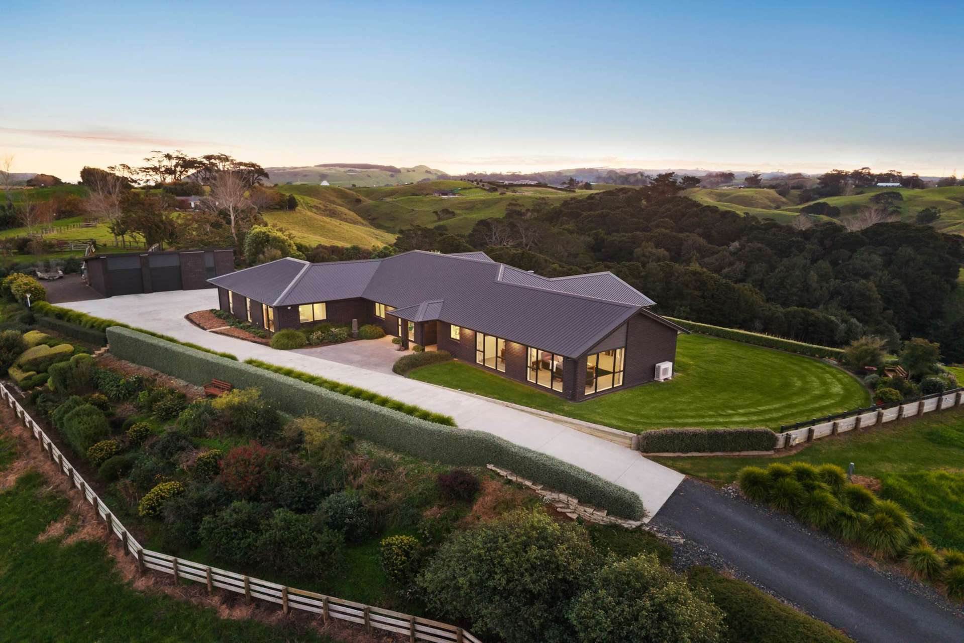 1096C Awhitu Road Waiuku_0