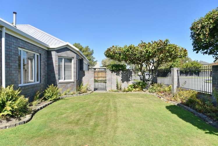 30 Farnswood Place Redwood_29