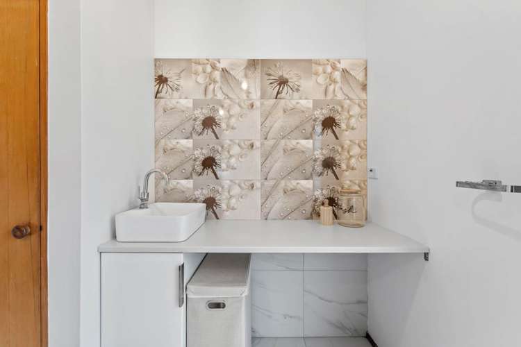 2/32a Clayburn Road Glen Eden_13