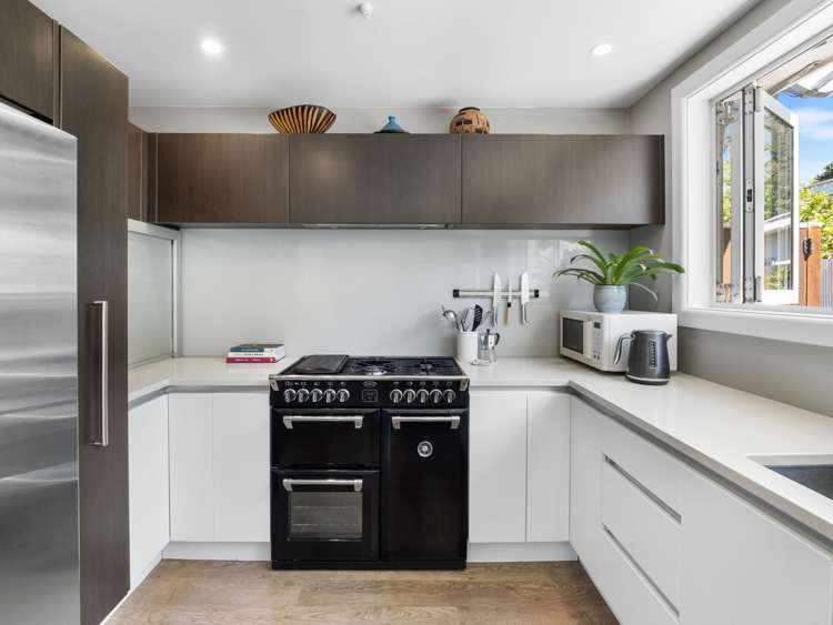 8 Whitfield Street Sumner_4