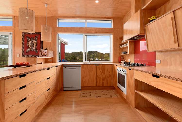 19 Laly Haddon Place Matakana_6