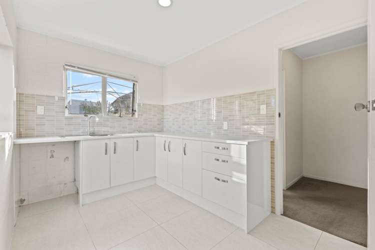 17 Fratley Avenue Farm Cove_16