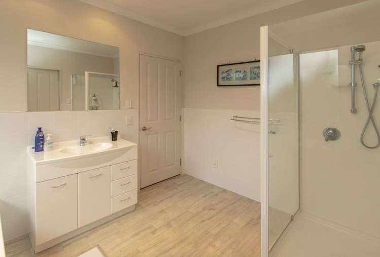 210a Kennedy Road Onekawa_5