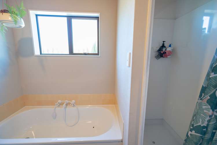 39 Home Street Manapouri_9