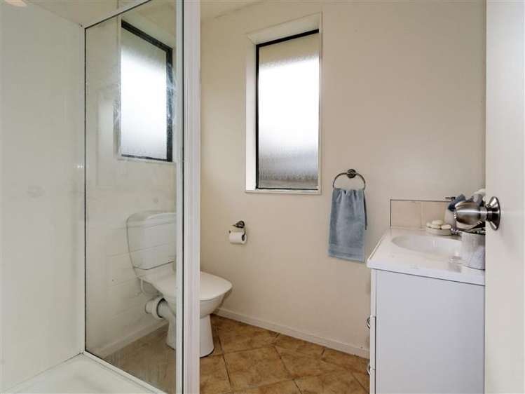 4 Copplestone Place New Lynn_11