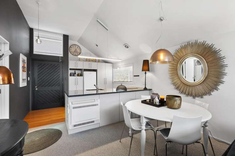 3/93 Aikmans Road Merivale_15