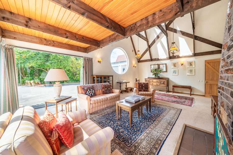 7 Coach Lane Belmont_6