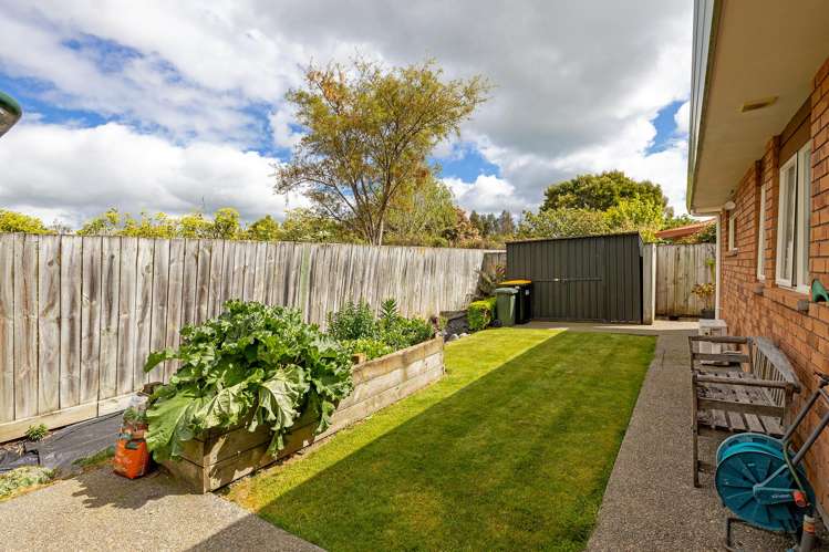 18/2 William Donald Drive Solway_12