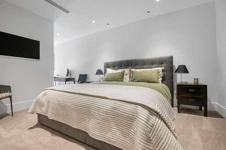 G02/1 St Stephens Avenue 1761_12