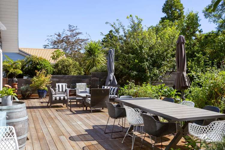 70 Chesham Avenue Waipahihi_12