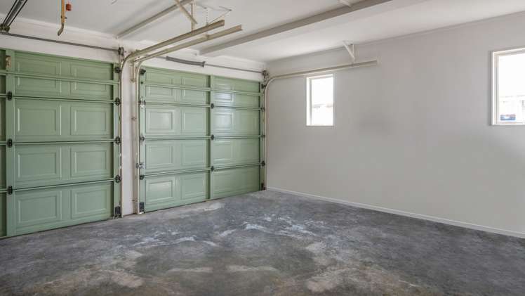 1/2 Raleigh Road Northcote_12