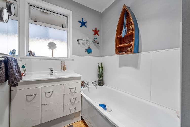 7 Jones Street Gate Pa_10