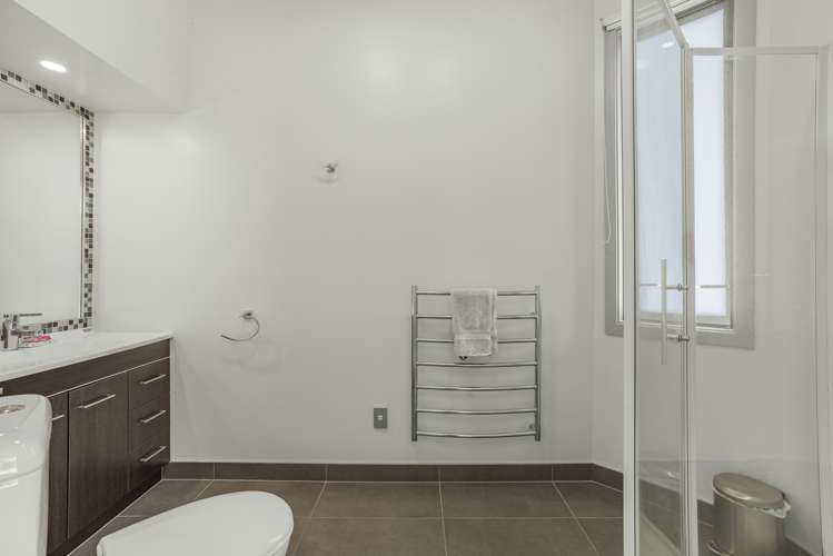 379 Fergusson Drive Heretaunga_17