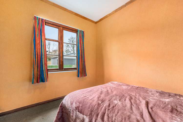 2 Hobson Place Takaro_10