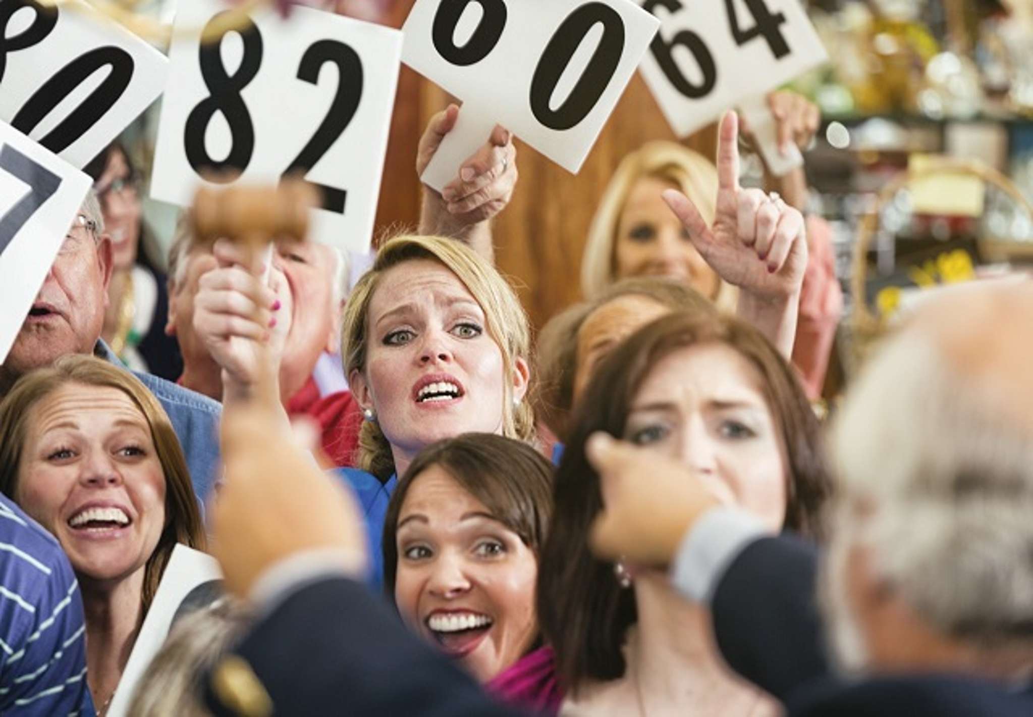 Go high, go low? The gamble when setting your auction reserve price