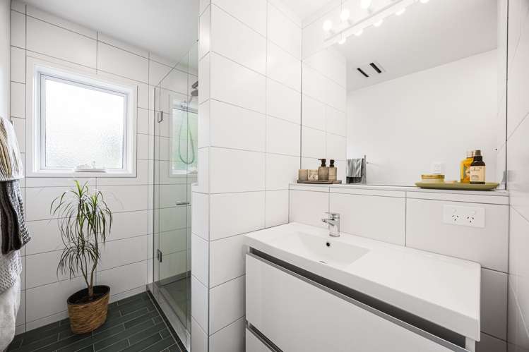 34A Eaton Road Hillsborough_12