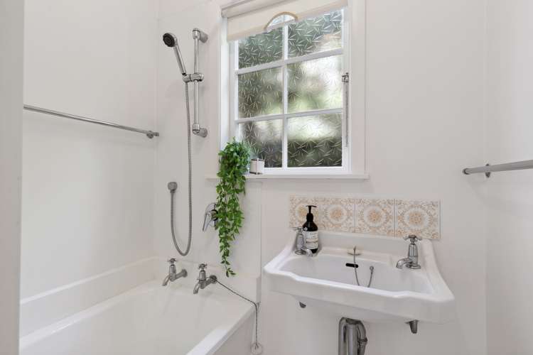 47 Warwick Street Wilton_23