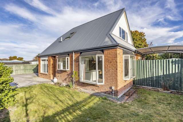 37 Farnborough Street Aranui_2