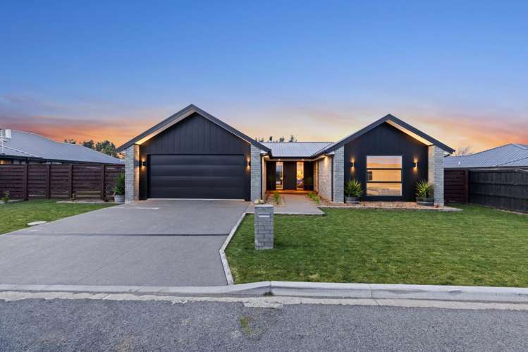 39 Plover Avenue_1