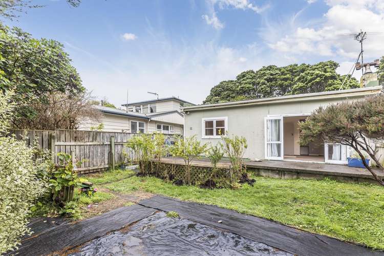 12 & 12A Wairaka Road Pukerua Bay_27