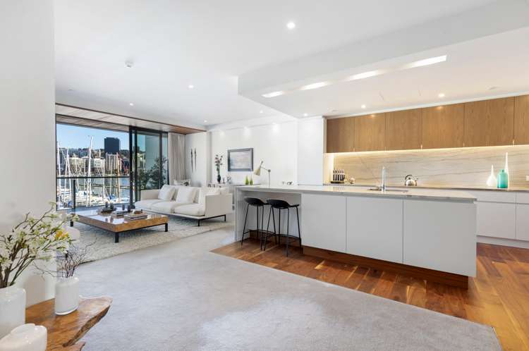 2c/2 Clyde Quay Wharf Te Aro_9