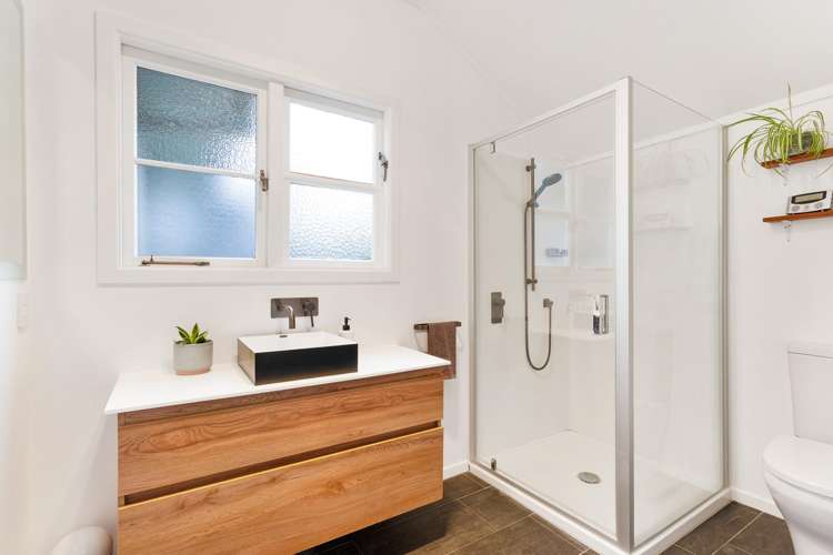 1/6 Riverview Road New Lynn_8