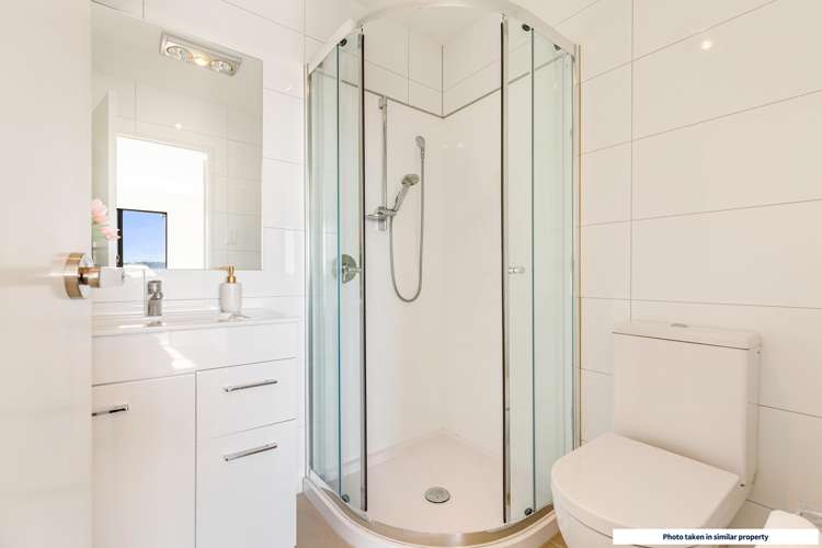 11 Irving Place Hobsonville_15