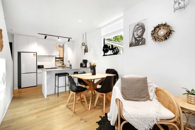 1 Rato Rise Waiwhetu_3