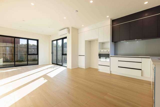 Brand New warm sunny house