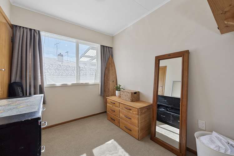 6 Manapouri Place Glenview_8