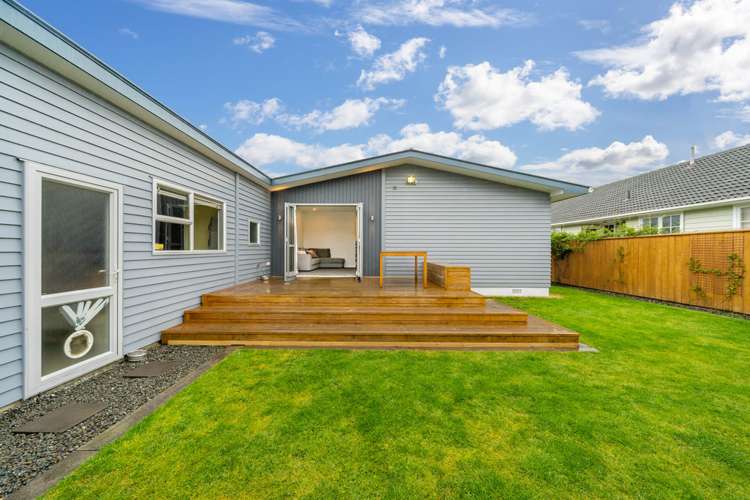 7 Riversdale Road Clouston Park_24