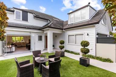 10 Nihill Crescent_1