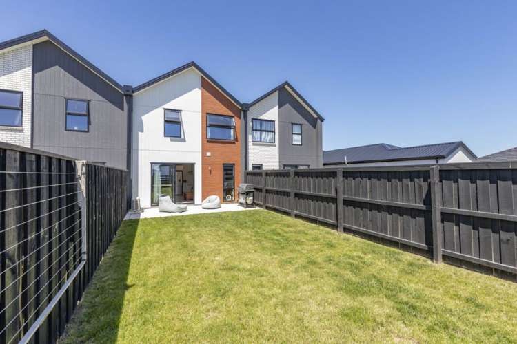 7 McCahon Lane Rolleston_14