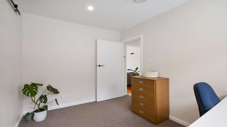 20 Stanley Crescent Beachville_18