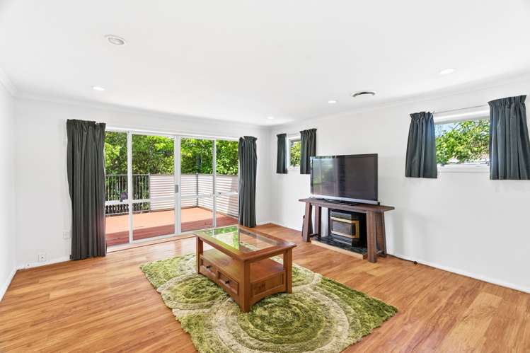 8 Nyoli Street Northcote_9