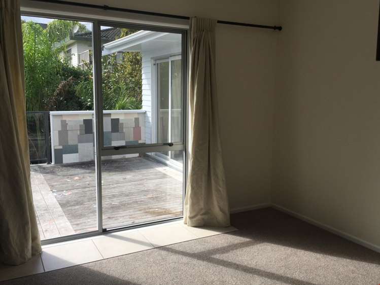 47 School Road Te Atatu South_7