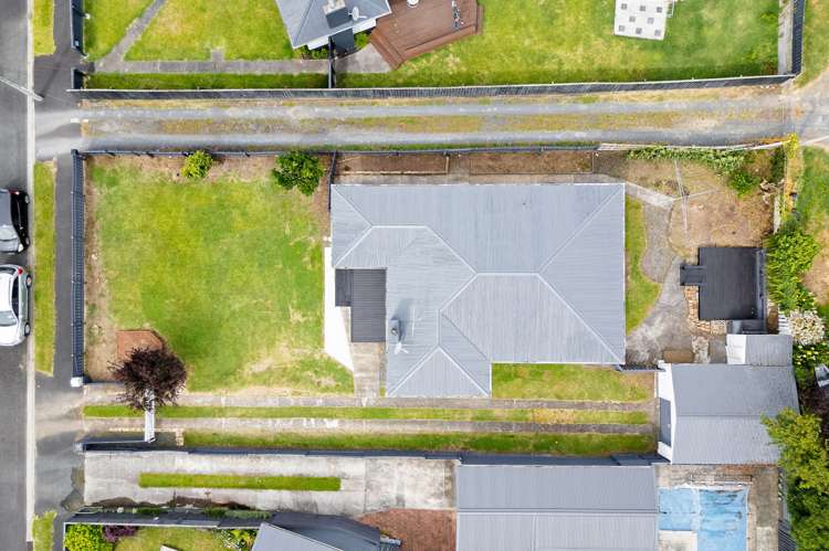 16 Manapouri Place_5
