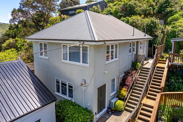 CHARACTER HOME WITH OPTIONS!