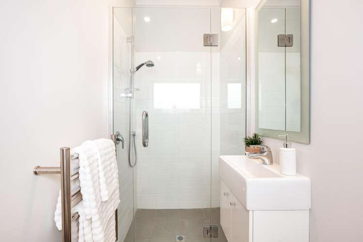 4A Benzie Avenue Wallaceville_14
