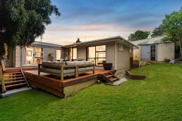 PRIVATE 1006m2 FREEHOLD - MUST SELL