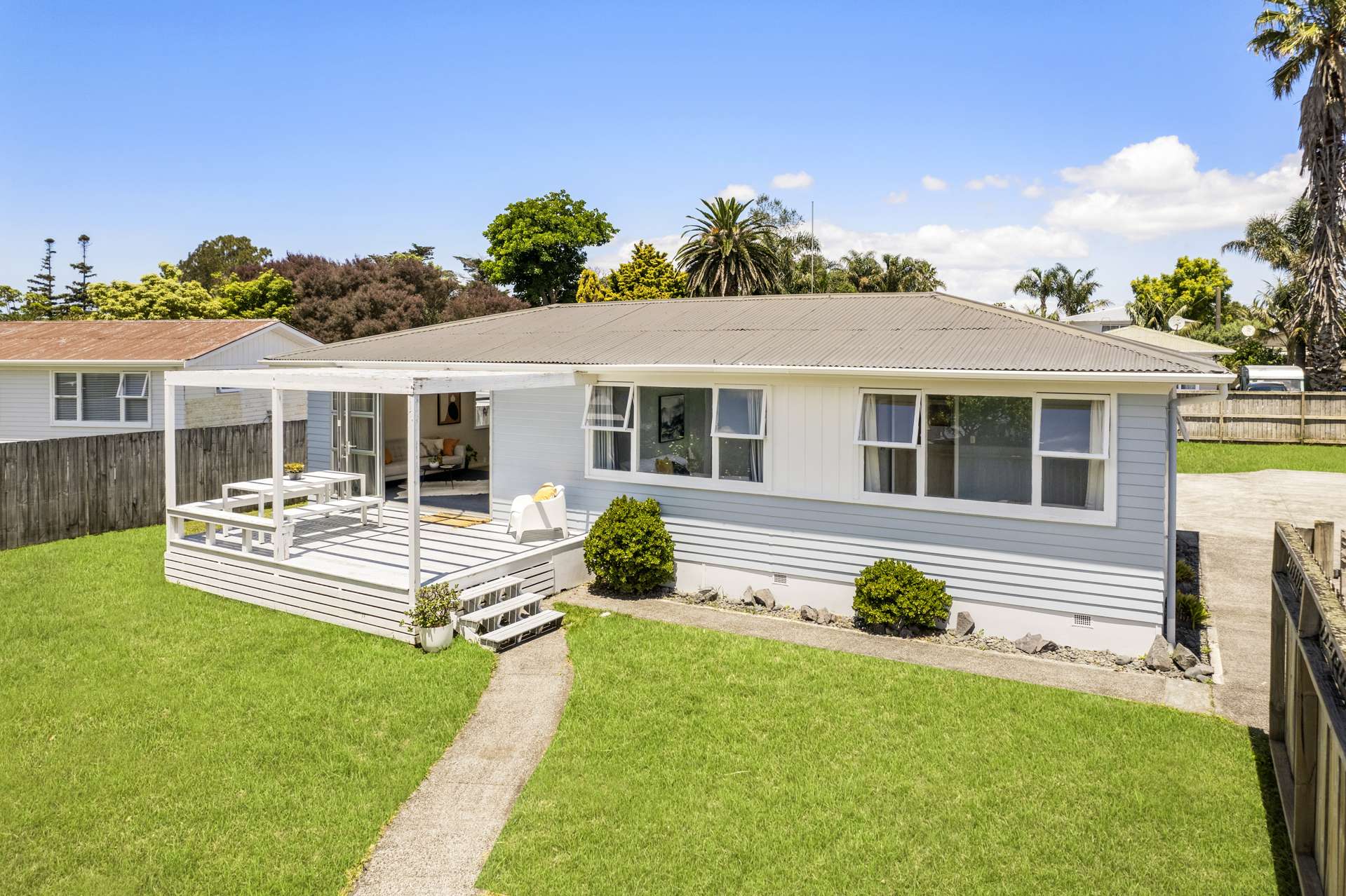 6 Brennan Avenue Te Atatu Peninsula_0