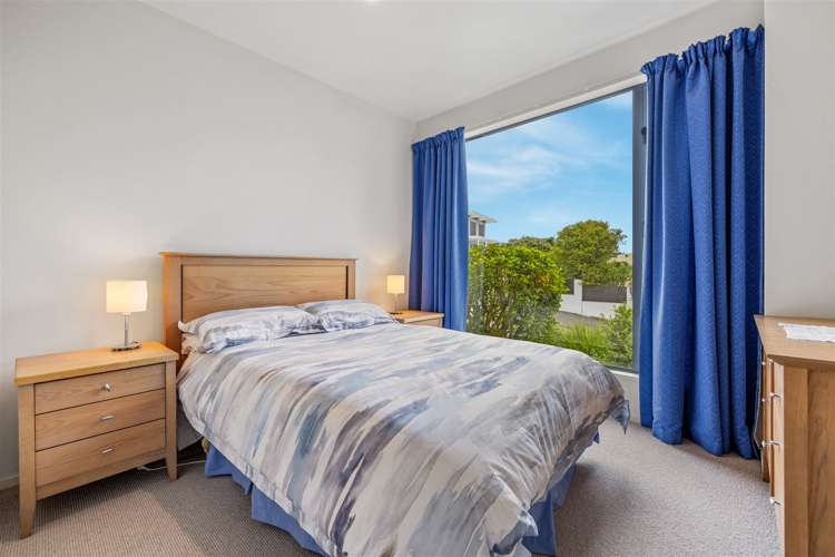 6 Inverness Lane Redcliffs_11