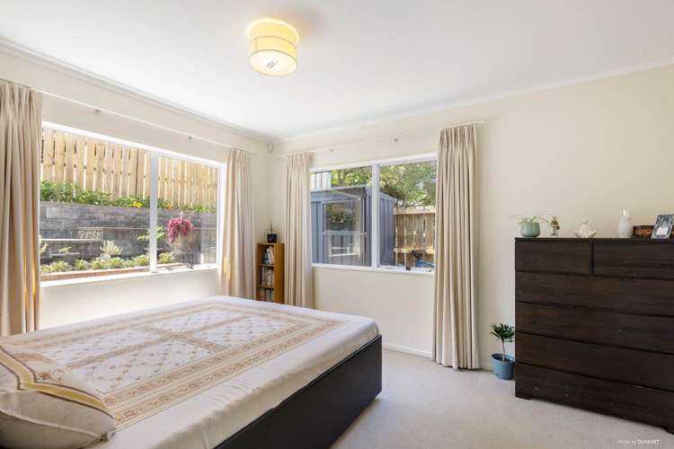 37 Central Park Drive Te Atatu South_9