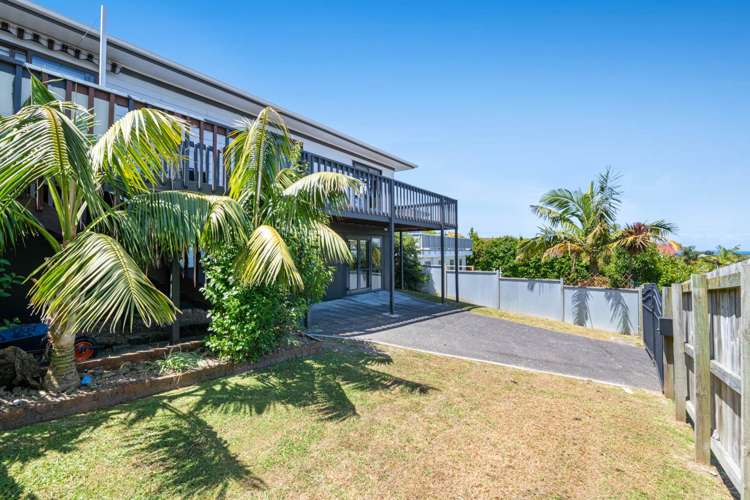 55 Polkinghorne Drive Manly_26